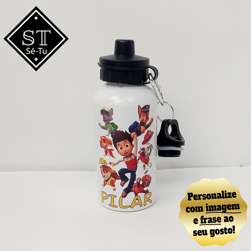 Embutidos + botella de Labubu